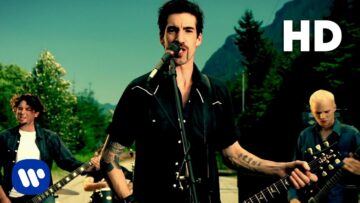 Theory of a Deadman – Nothing Could Come Between Us