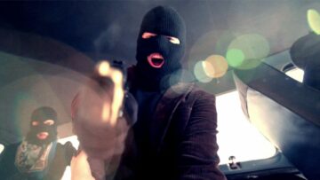 Russ Chimes – Never Look Back