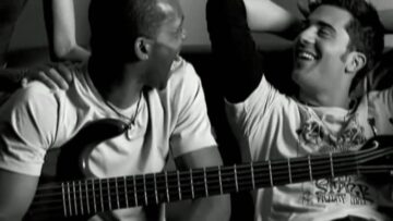 Darius Campbell – Girl In The Moon