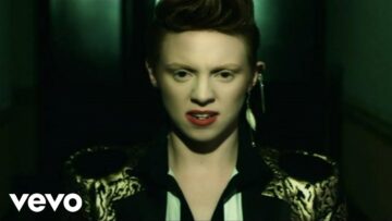 La Roux – In For The Kill  (US Version)