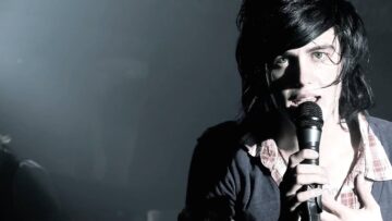Sleeping With Sirens – If I’m James Dean, You’re Audrey Hepburn