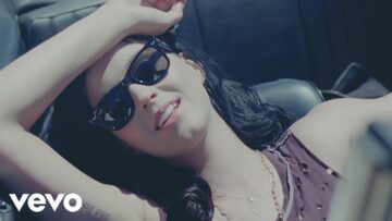 Katy Perry – Teenage Dream