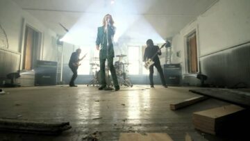 John Waite – Shadows Of Love