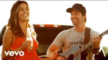 Kip Moore – Somethin’ ‘Bout A Truck
