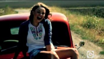 Anya – Beautiful World