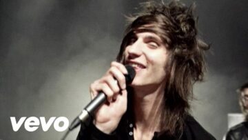 Rocky Loves Emily – Clueless