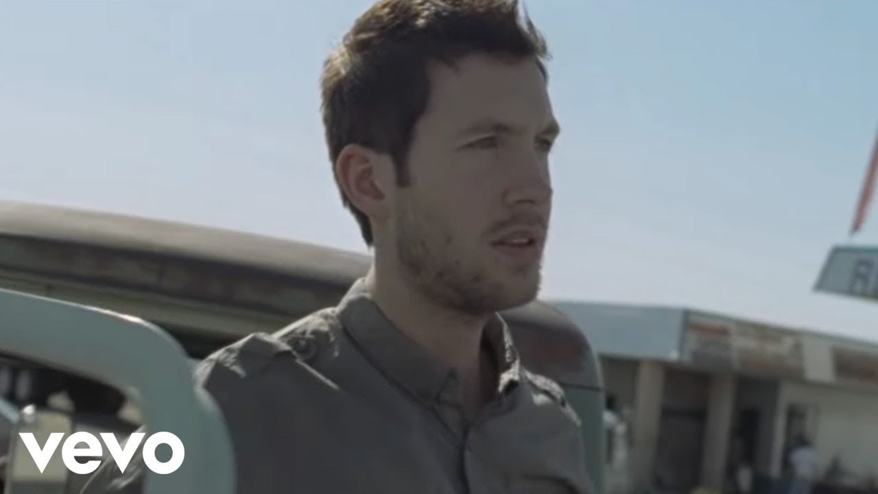 Calvin Harris – Feel So Close