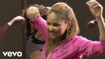 Kat DeLuna – Wanna Whine Up?