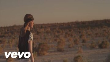 Lucy Rose – Bikes