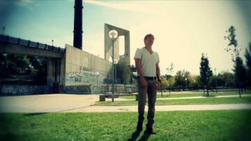 Laura Pausini – Las Cosas Que No Me Espero