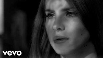 Lana del Rey – Blue Jeans  (Version 2)