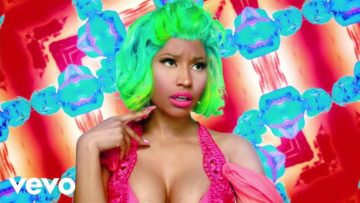 Nicki Minaj – Starships