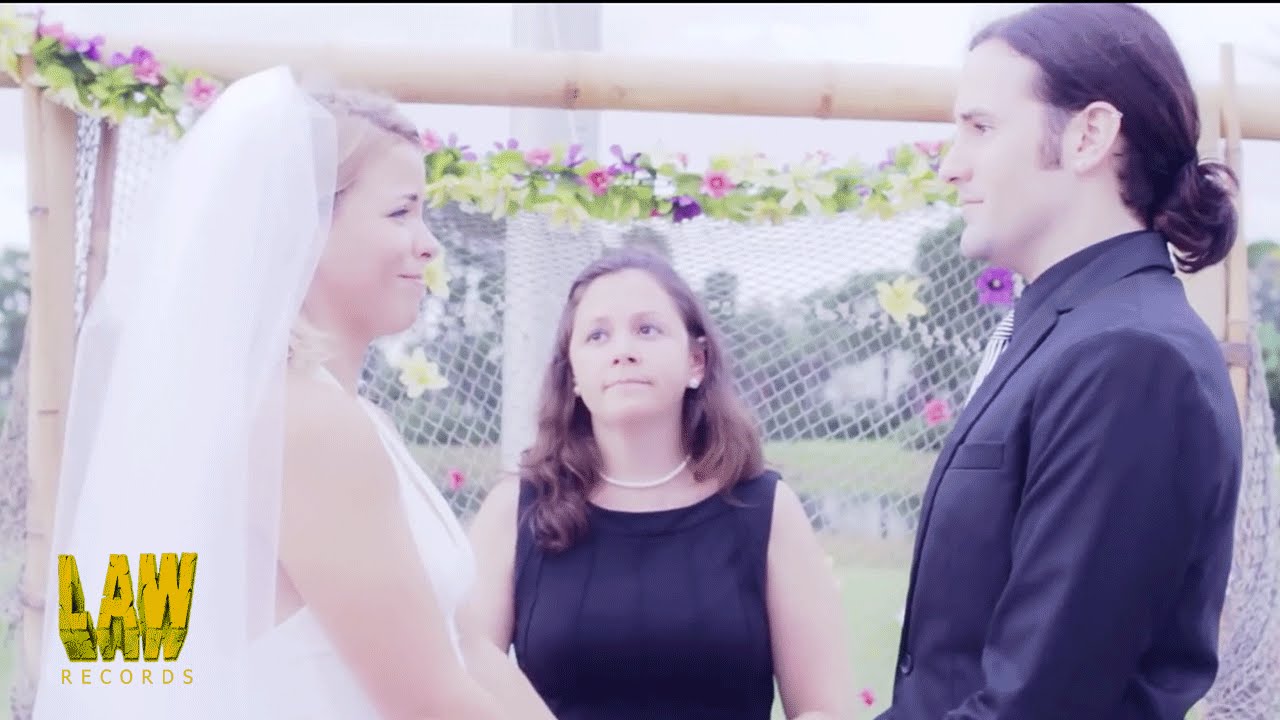 Ballyhoo! – Walk Away