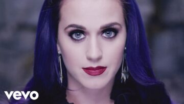 Katy Perry – Wide Awake
