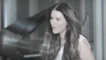Laura Pausini – Celeste