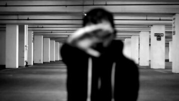 The Slow Readers Club – Block Out The Sun