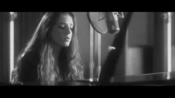 Birdy – Just A Game