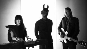 Tristesse Contemporaine – Fire