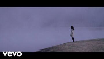 Fleurie – There’s A Ghost