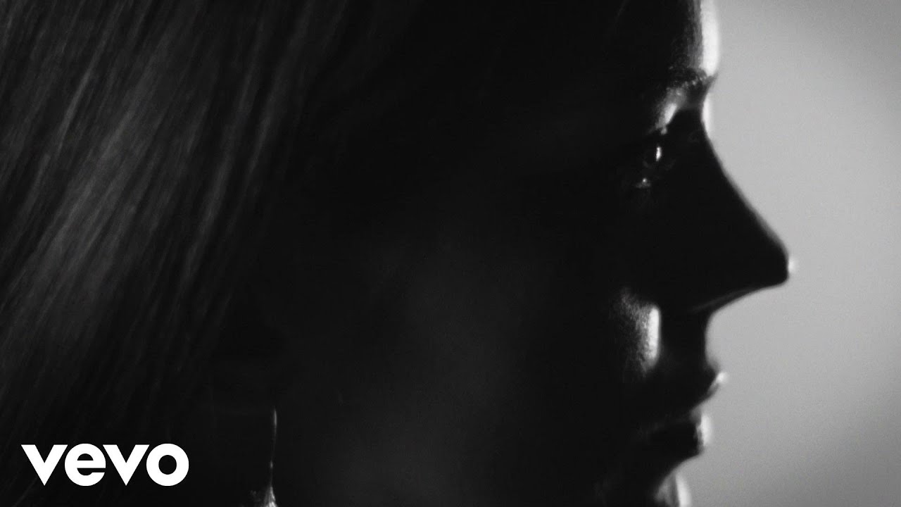 Rosie Lowe – Right Thing