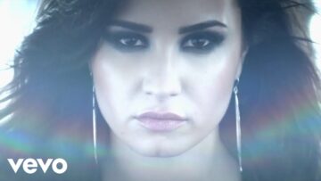 Demi Lovato – Heart Attack