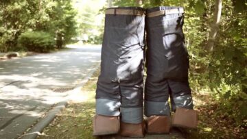 Tan Vampires – Into The West