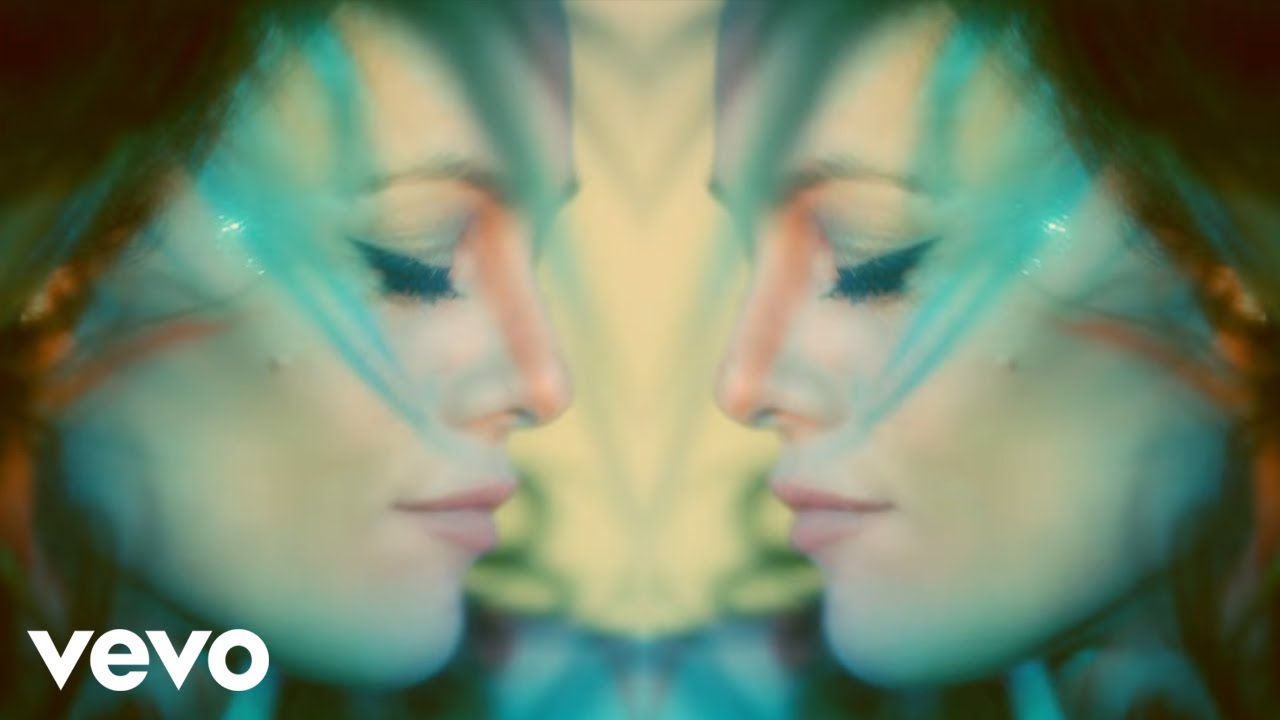 Vanessa Paradis – Love Song