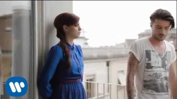 Annalisa – Alice e il blu