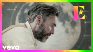 Elton John – Home Again