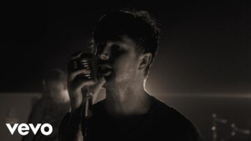 Blitz Kids – Run For Cover