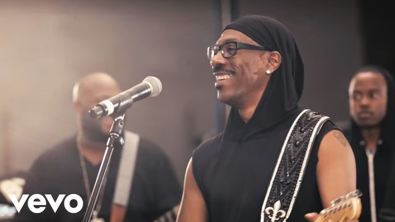 Eddie Murphy – Red Light