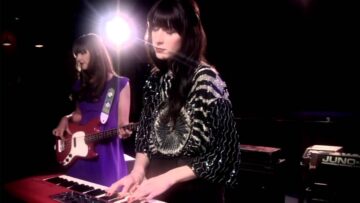 Au Revoir Simone – Shadows