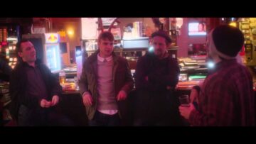 Tiny Ruins – Carriages