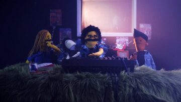 Team Spirit – Surrender