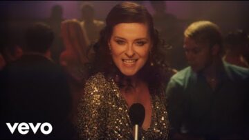 Lisa Stansfield – Carry On