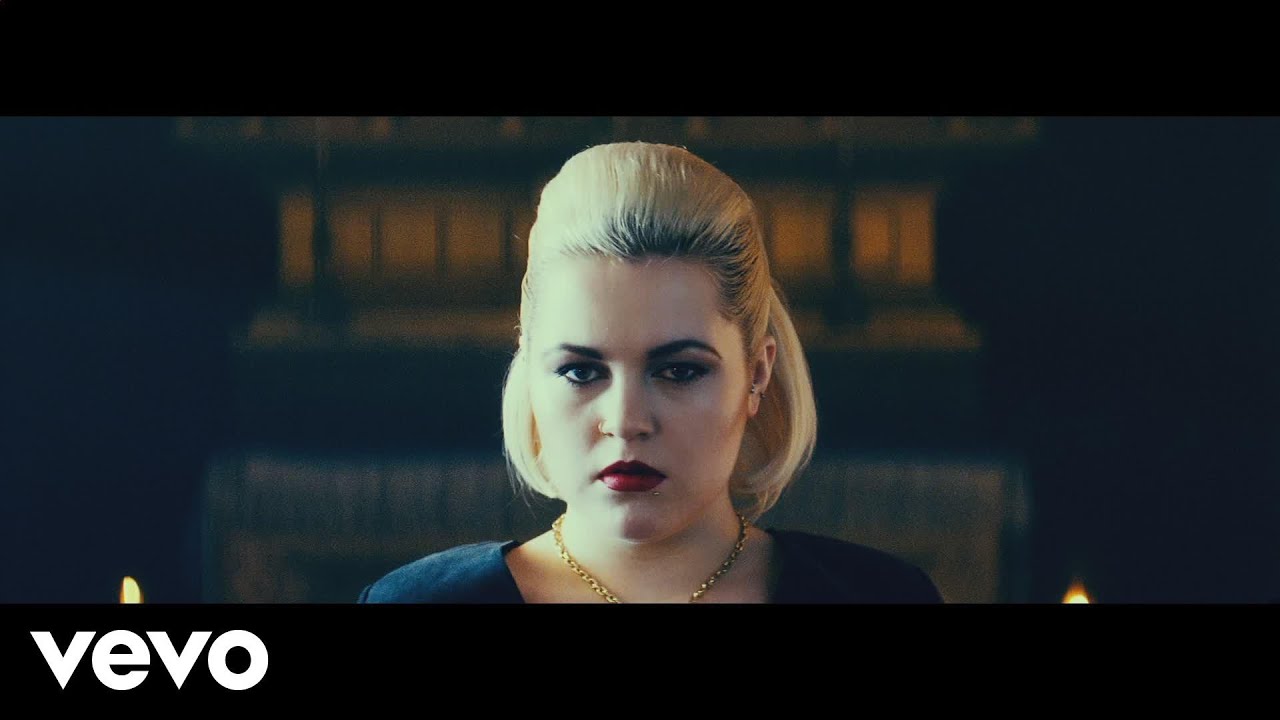 Elli Ingram – When It Was Dark