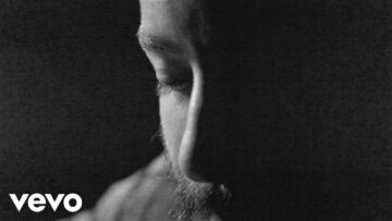 Trampled By Turtles – Are You Behind the Shining Star?