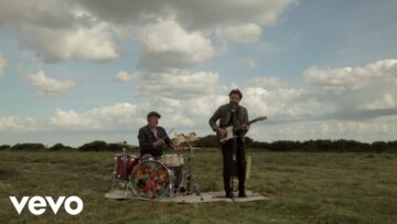 Hyde & Beast – Keep Moving