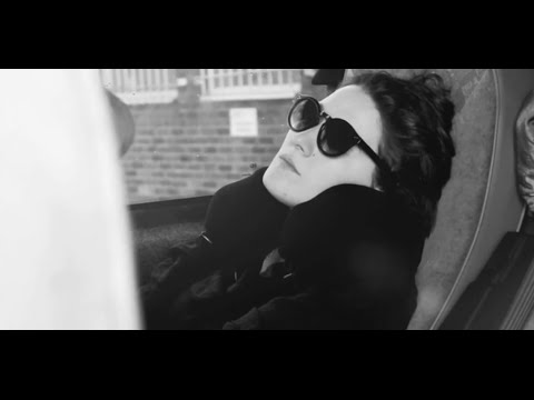 Cate Le Bon – Duke