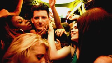 Destructo – Party Up