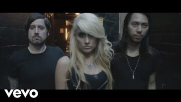 DIAMANTE – Bite Your Kiss