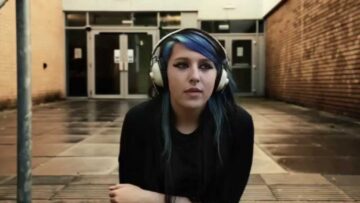 Deacon Blue – I Wish I Was A Girl Like You