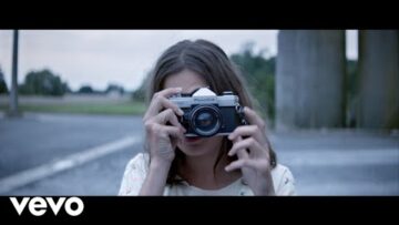 Burning Peacocks – Games