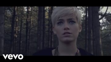 Racing Glaciers – First Light