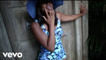 Tia London – Beautiful Mind