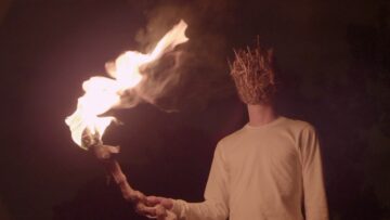 The Hotel Alexis – Gold Tonight