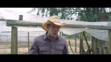 Tom MacDonald – Wannabe