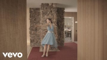 She & Him – Stay Awhile