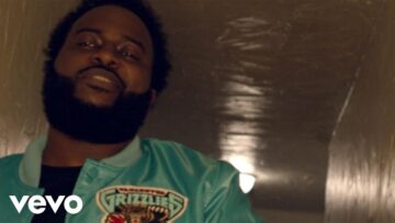 Bas – Fiji Water In My Iron