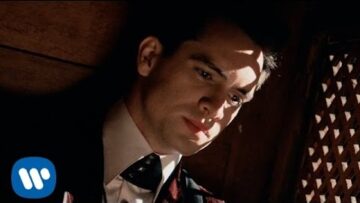 Panic! at the Disco – Hallelujah